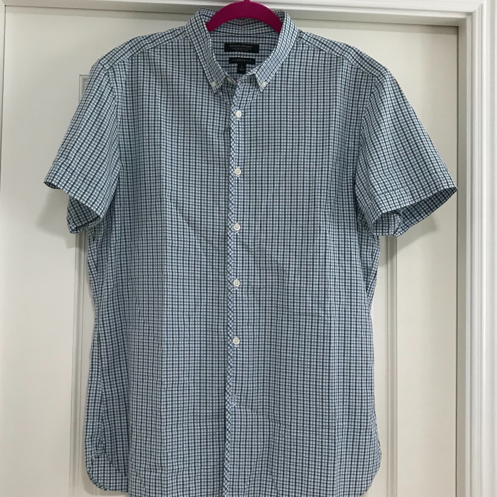 Banana Republic Camden Short Sleeve Button Down - Picture 3 of 3